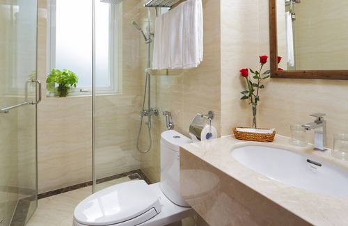District 5 Hotel | Golda Hotel