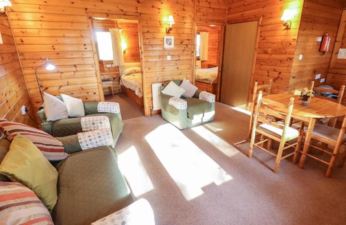 Alford House | Goldcrest