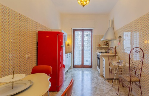 Bari City Centre Apartment | Golden Apartment by Wonderful Italy