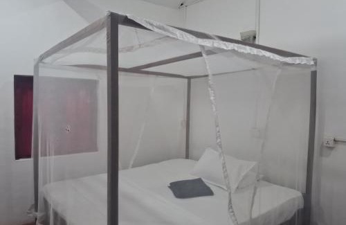 Pottuvil Division 2 Resort | Golden Beach Resort