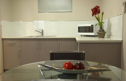 Mount Gambier Hotel | Golden Chain Tower Motor Inn