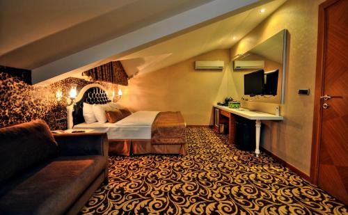 Seyhan Hotel | Golden Deluxe Hotel