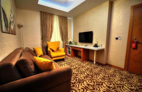 Seyhan Hotel | Golden Deluxe Hotel