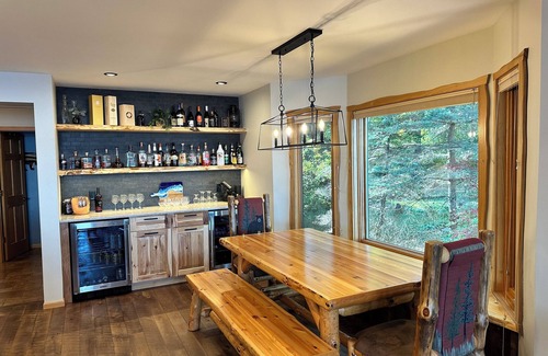 Stone Lake Cabin | Golden Getaway - 40' from the sandy beach on LCO! New kitchen & living room.