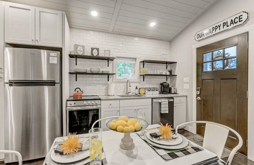 Central Colorado Springs House | Golden Grotto! King & BBQ & Fire Pit!