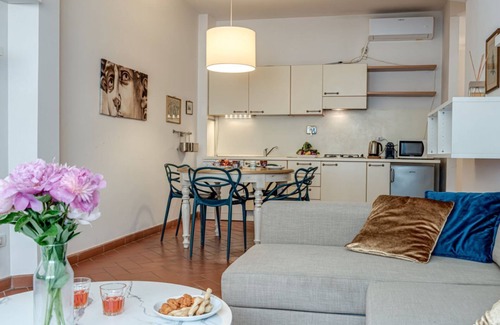 Oltrarno Apartment | Golden Jack - Sweet Dreams in Florence