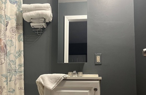 Blackwood Hotel | Golden Luck Motel