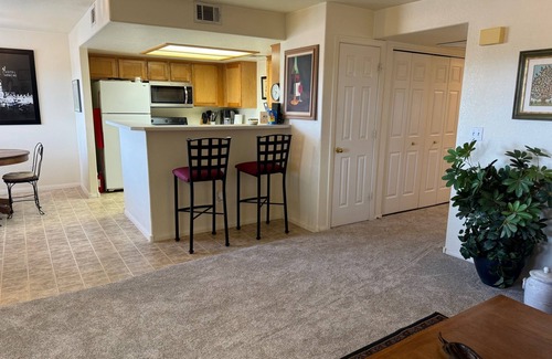 Mesquite Condo | Golden Mesa Retreat by Mesquite Vacation Rentals with Local Activity Discounts!