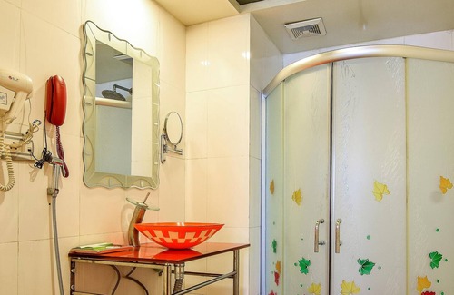 Sheshadripuram Hotel | Golden Metro Hotel