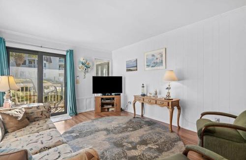 Myrtle Beach House | Golden Mile - Oceanfront Retreat Myrtle Beach
