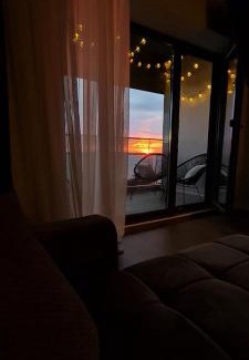 Constanta Apartment | Golden Mirage Sunset Apartment