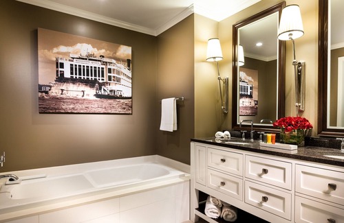 Lake Charles Resort | Golden Nugget Lake Charles