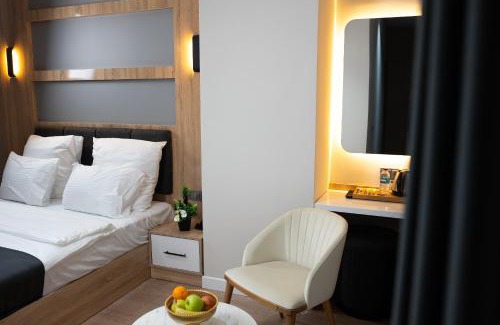 Arnavutkoy Hotel | Golden River Hotel By Continent