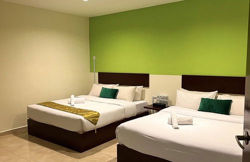 Ipoh Hotel | Golden Roof Hotel Falim Ipoh