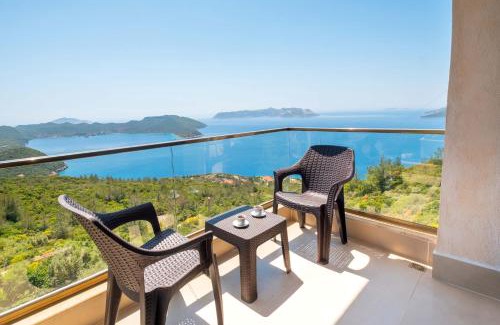 Kas House | Golden Rose Suit pension