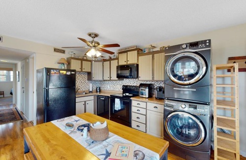 Midtown Ocean City Apartment | Golden Shore 3
