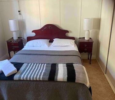 West Wyalong Apartment | Golden Street Cottage