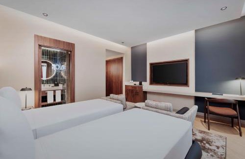 Cerkesli Hotel | GOLDEN TULIP GEBKIM KOCAELI
