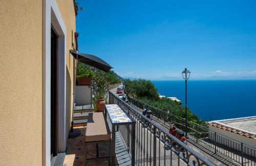 Praiano Apartment | Golden Vaults 1st Floor Sea View Balcony