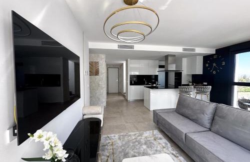 New Golden Mile Apartment | Golden View Atalaya