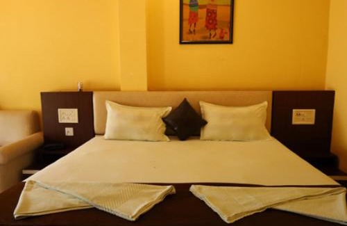 Kanthi Resort | Golden View Resort and Restaurant
