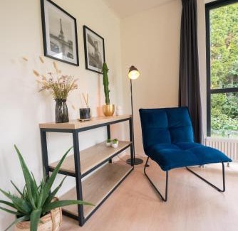 Ewijk House | Goldenescape 6P Vrijstaand Huis met royale tuin en Hottub
