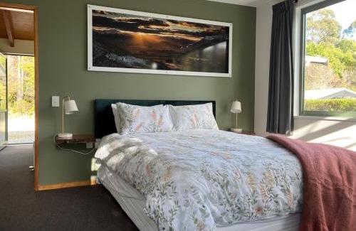 Greymouth Hotel | Goldfield Suites