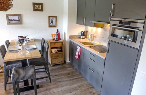 Montana Apartment | Golf Bellerive 76 by Interhome