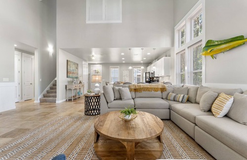 Laurel Grove House | Golf Cart ~ Private Porch ~ Family Friendly