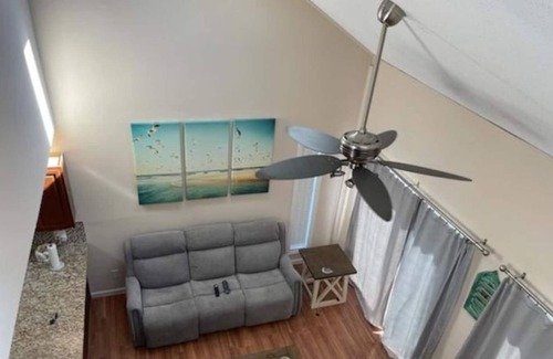 Little River Condo | Golf Colony Resort condo near Myrtle Beach