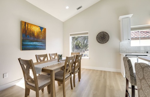 Auburn Apartment | Golf Course Across Street: Modern Auburn Apartment