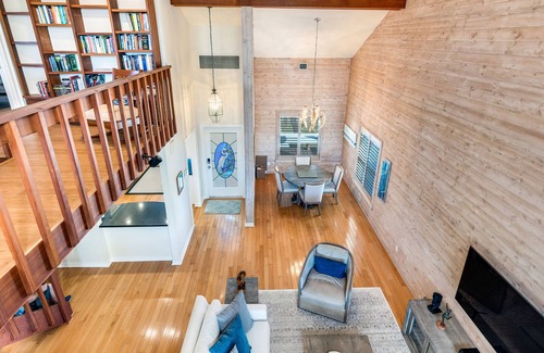The Dunes House | Golf course home beautifully designed with stunning sunsets!