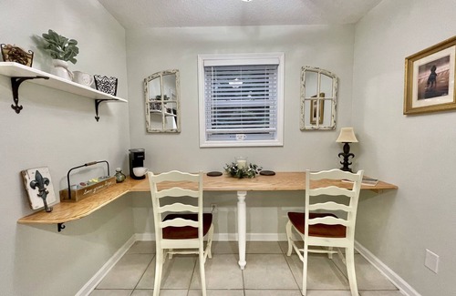 Hot Springs Village Apartment | Golf Course Luxury King Apartment