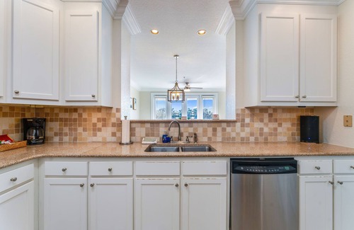 Carrabelle Condo | Golf Getaway 2b/2b