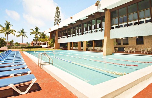 Zona Dorada Condo | Golf, shop & more! Your Ideal Mazatlan Condo Resort