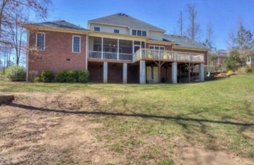 Evans House | Golf tournament rental