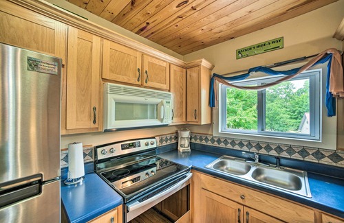 Guntersville Cabin | 'Golfer's Retreat' - Cabin in Resort