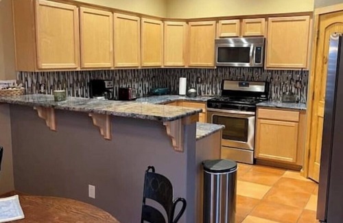Elephant Butte House | Golfers Paradise - free round of golf for 2 included.