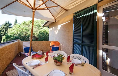 Lacona Apartment | Golfo della Lacona by Interhome