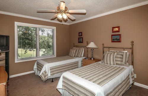 Hot Springs Village House | Golfview Home With Gas Grill on the Deck - Unit 0913 by Redawning