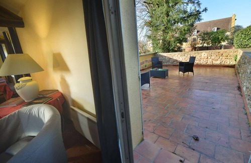 Noisy-le-Roi Villa | Gondi apartment - 4 rooms (approx. 100m2) on the first floor