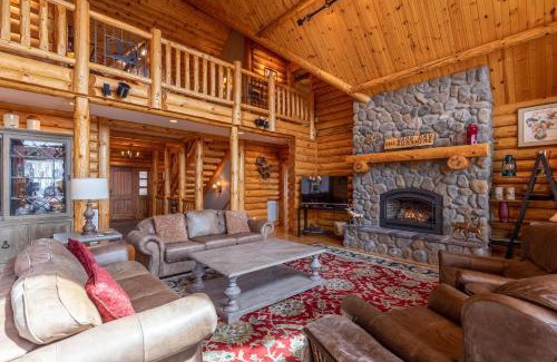 Lenoir House | Good Day Sunshine
