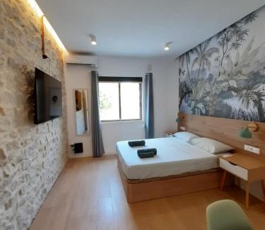 Campoamor House | Good Energy Rooms