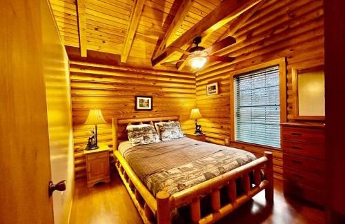 Bryson City House | Good Life Cabin 2
