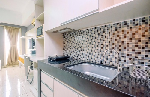 Pondokcina Apartment | Good Location And Cozy Studio Margonda Residence 2 Apartment