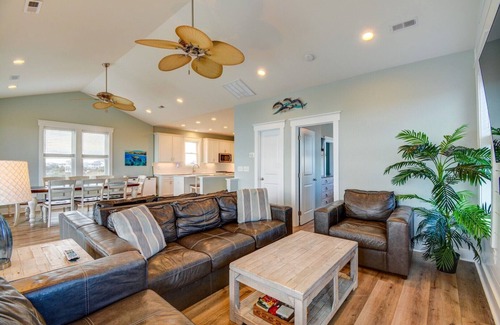 McCutcheon Field House | Good Tide-ings - Oceanfront Home with Private Pool and Direct Beach Access