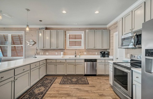 Gulf Shores House | Good Time Charlie by GSVR | Lagoonfront Home w/Pool, Firepit & Beach Access + FREE Activities/Golf