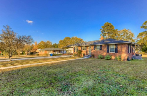 Columbia House | ★ Good Vibes Ranch ★ Walk to Zoo | Pet Friendly