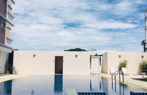 Hua Hin Villa | Goodtimes Pool Villa 2 (Walk To Beach)