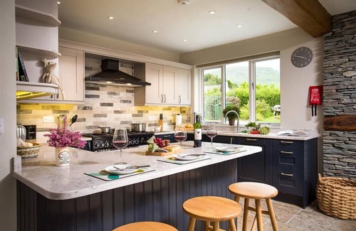 Grasmere House | GOODY RAISE, family friendly, with open fire in Grasmere
